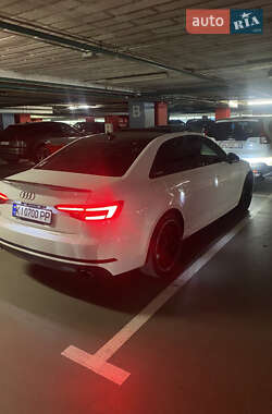 Седан Audi A4 2016 в 