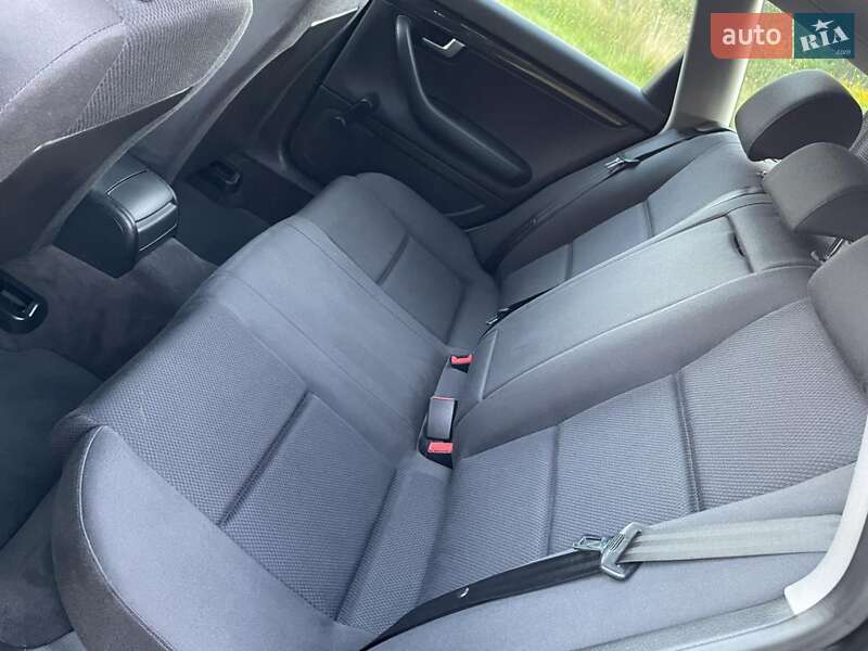 Универсал Audi A4 2003 в Каменском