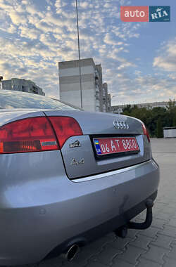 Седан Audi A4 2005 в 