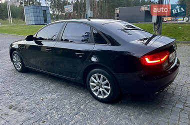 Седан Audi A4 2012 в 