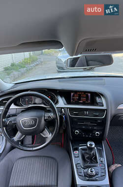 Седан Audi A4 2013 в 