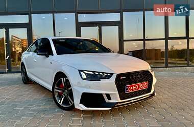 Седан Audi A4 2018 в 