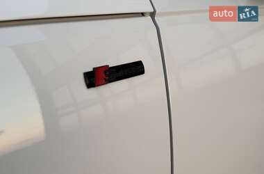 Седан Audi A4 2018 в 