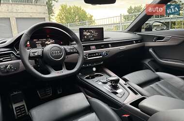 Седан Audi A4 2018 в 