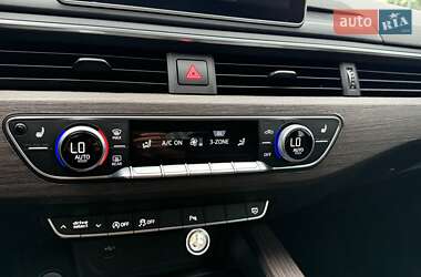 Седан Audi A4 2018 в 