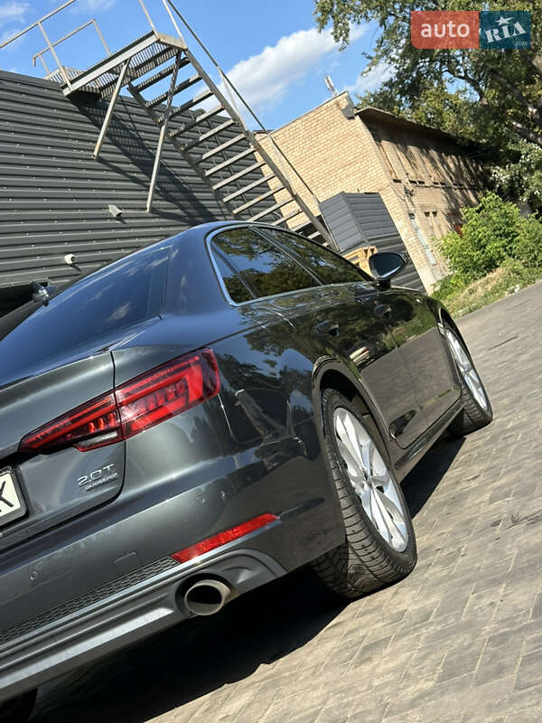 Седан Audi A4 2017 в Кривом Роге