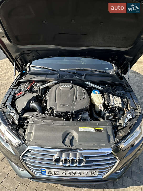 Седан Audi A4 2017 в Кривом Роге