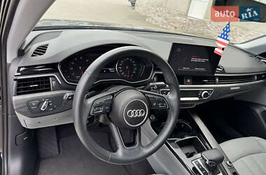 Седан Audi A4 2021 в 