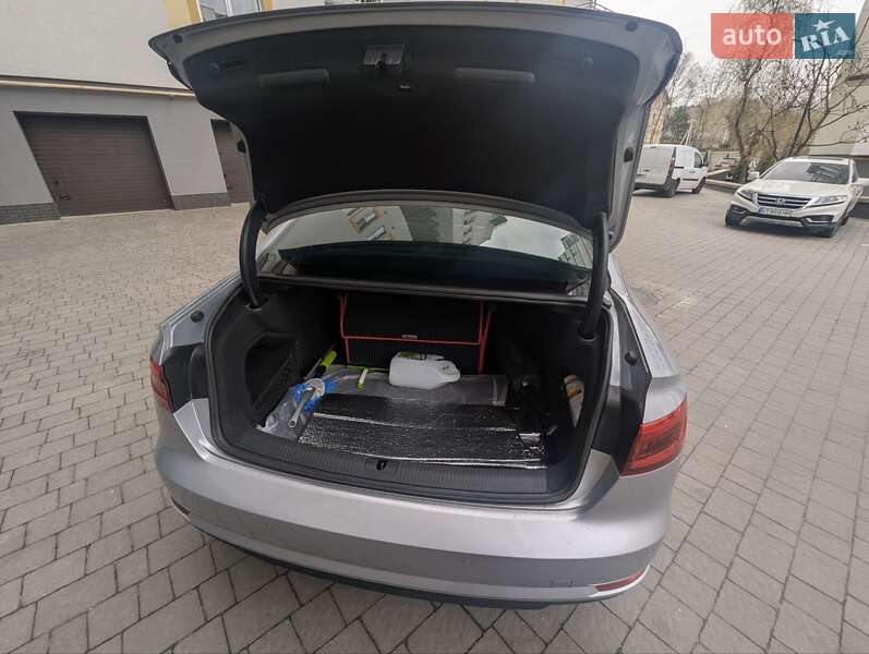 Седан Audi A4 2016 в Івано-Франківську фото 20 Седан Audi A4 2016 в Івано-Франківську