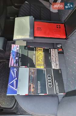 Седан Audi A4 1995 в 