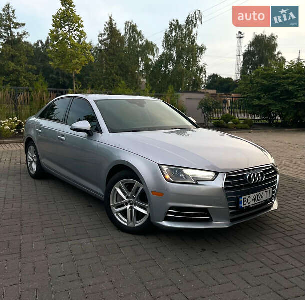 Седан Audi A4 2016 в 