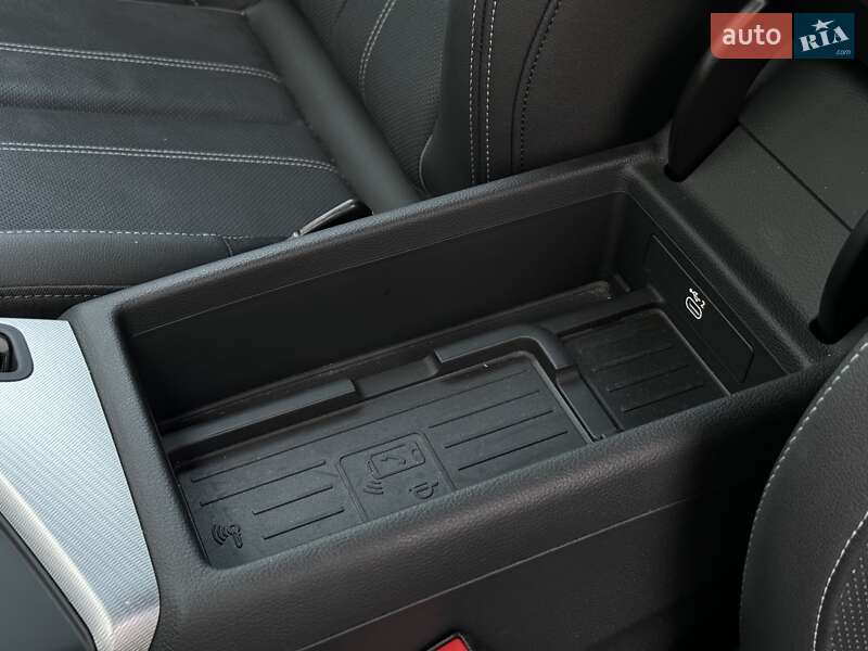 Універсал Audi A4 2022 в Луцьку