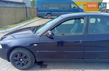 Седан Audi A4 1999 в Сарнах фото 4 Седан Audi A4 1999 в Сарнах