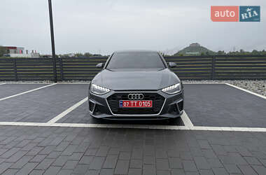 Седан Audi A4 2020 в 