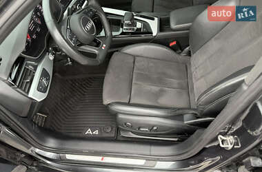 Седан Audi A4 2020 в 