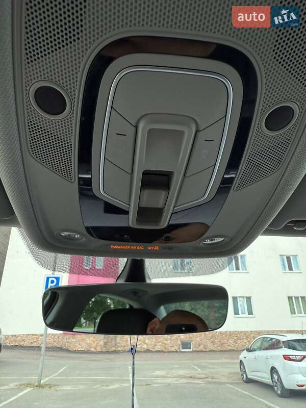 Седан Audi A4 2019 в Киеве