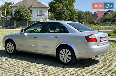 Седан Audi A4 2004 в 