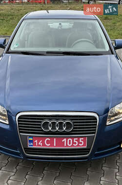 Седан Audi A4 2005 в 