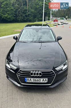 Универсал Audi A4 2018 в Киеве