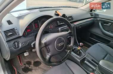 Седан Audi A4 2002 в 