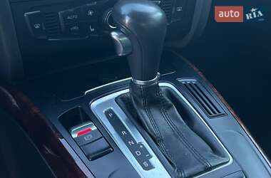 Седан Audi A4 2010 в 