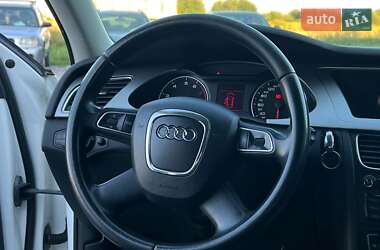 Седан Audi A4 2010 в 