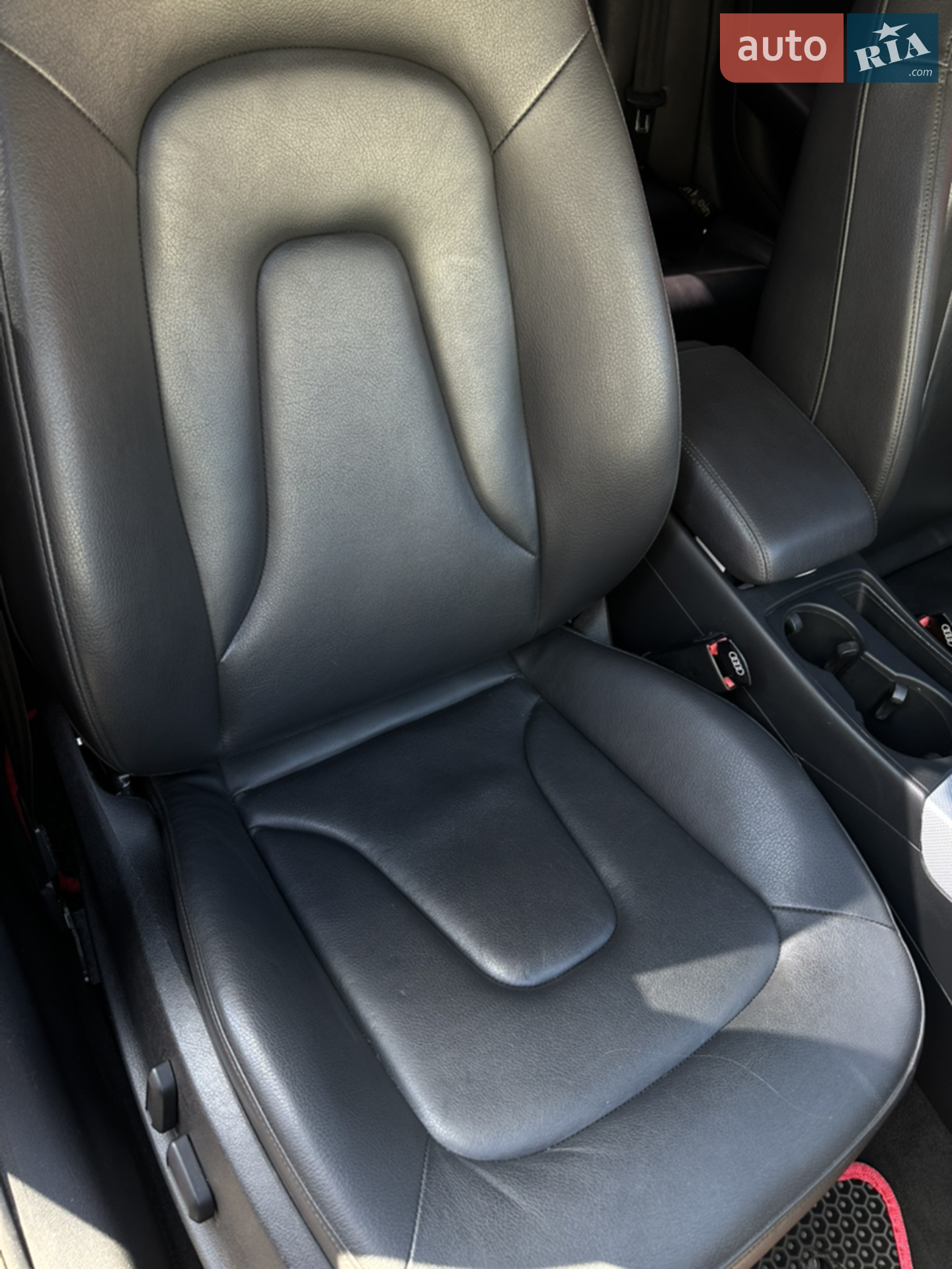 2012 Audi A4 - мініатюра 11