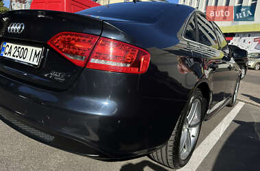 Седан Audi A4 2012 в 