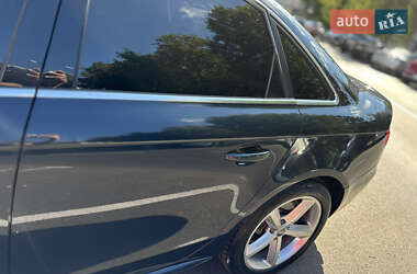 Седан Audi A4 2012 в 