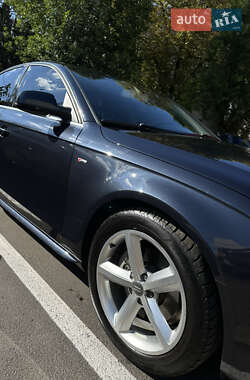 Седан Audi A4 2012 в Черкасах