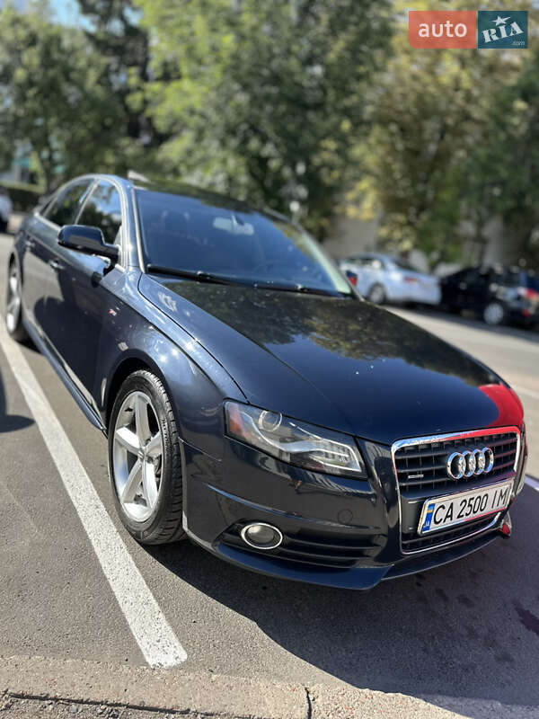 Седан Audi A4 2012 в Черкассах