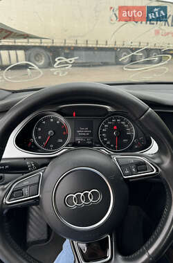 Седан Audi A4 2015 в 