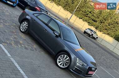 Седан Audi A4 2017 в 