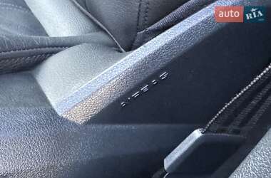 Седан Audi A4 2017 в 