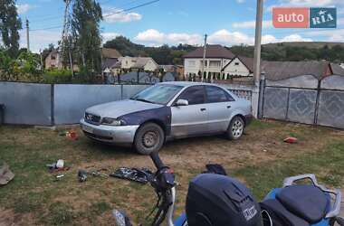 Седан Audi A4 1995 в 