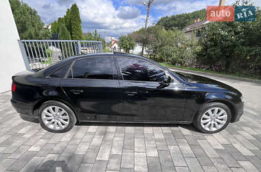 Седан Audi A4 2012 в 