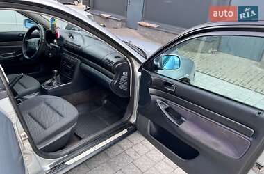 Седан Audi A4 1996 в 