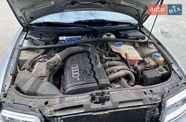 Седан Audi A4 1996 в 