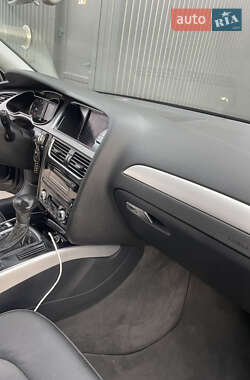 Седан Audi A4 2014 в 