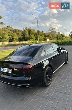 Седан Audi A4 2014 в 