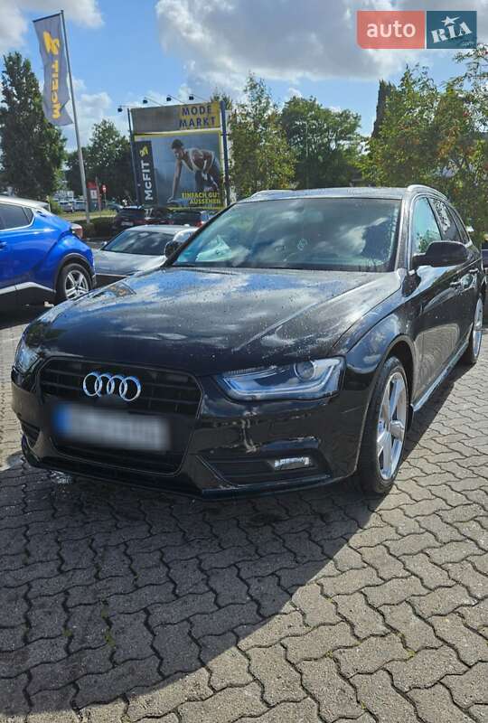 Audi A4 2014