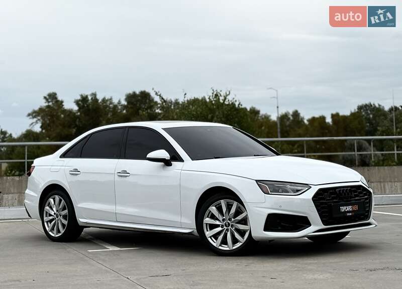Седан Audi A4 2021 в Киеве