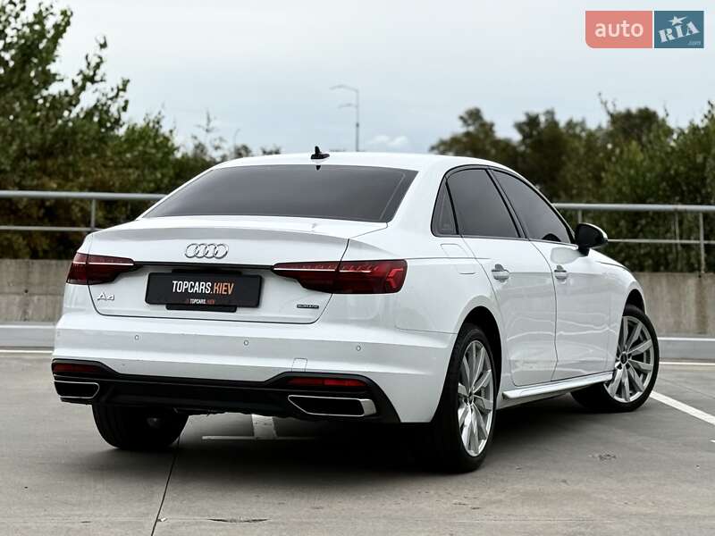 Седан Audi A4 2021 в Киеве