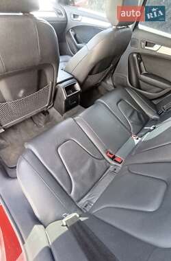 Седан Audi A4 2013 в 