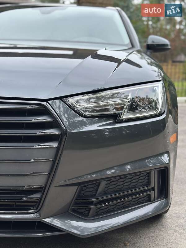 Седан Audi A4 2018 в Киеве