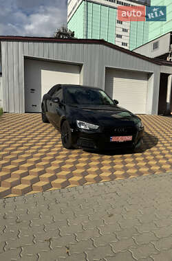 Седан Audi A4 2017 в 
