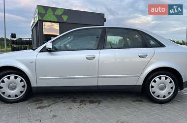 Седан Audi A4 2002 в 