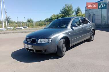 Седан Audi A4 2001 в 