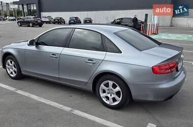 Седан Audi A4 2009 в 