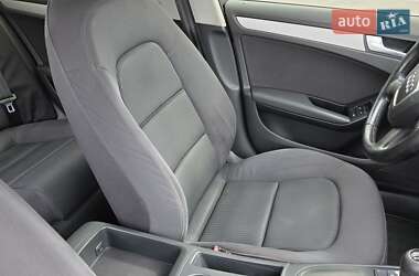 Седан Audi A4 2009 в 